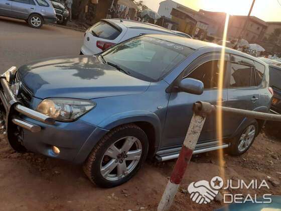  Toyota RAV4 2008, 5 mois au pays | Mendong 