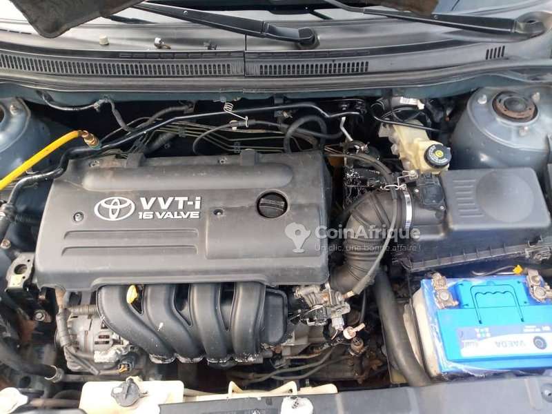  Toyota Camry 2011