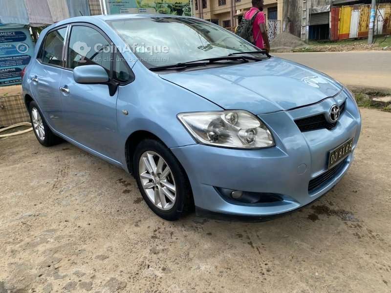  Toyota Auris 2009