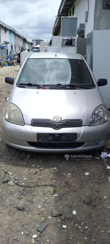  Toyota Yaris 2003