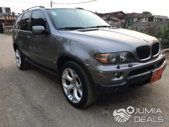  Bmw X5 année 2005 automatique  | Bassa 